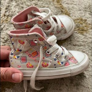 Baby girl converse